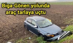 Biga-Gönen yolunda araç tarlaya uçtu