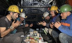 Maden işçileri ilk sahurlarını yerin altında yaptı