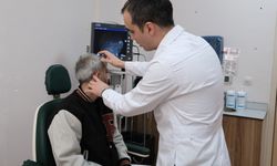 Bir ilk: Kemiğe implant işitme cihazı ameliyatı gerçekleşti