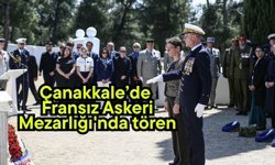 Çanakkale’de Fransız Askeri Mezarlığı'nda tören