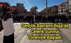 Gençlik Bayramı Biga’da Çelenk Sunma Töreniyle Başladı