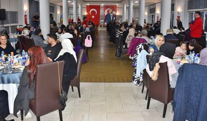 Gelibolu Belediyesinden şehit ailelerine iftar yemeği