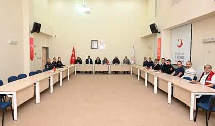 Kırklareli Valisi Turan, Pehlivanköy Geri Gönderme Merkezinde incelemede bulundu