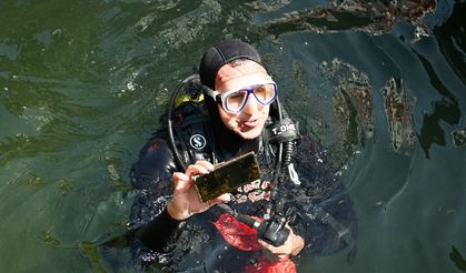 Çanakkale'de deniz dibinden çıkarılan atıklar görenleri şaşırttı