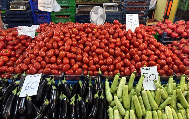 Biga’da pazarın şampiyonu bakın ne oldu: Şaşıracaksınız!