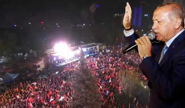 Cumhurbaşkanı Erdoğan balkon konuşması yapacak