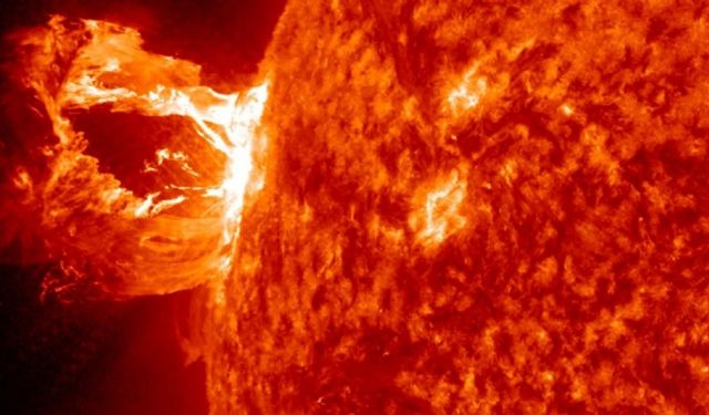 NASA'dan Uyarı: Güneş'te Son Yılların En Büyük Patlaması Yaşanıyor!