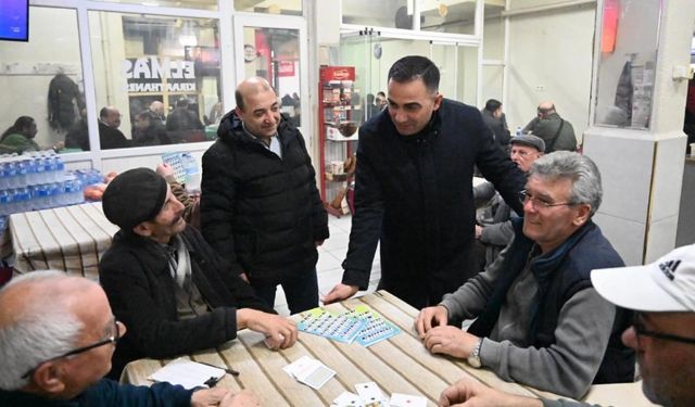 Erdoğan, Mahalle Sakinleriyle Çay Sohbetinde Buluştu