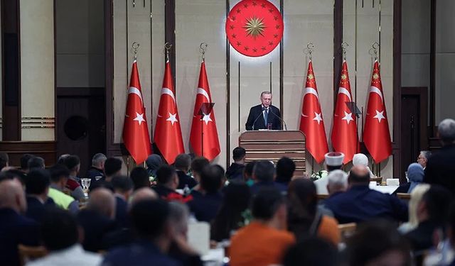 Cumhurbaşkanı Erdoğan: 1 Mayıs'ı propaganda aracına dönüştürmek isteyen terör örgütlerine istismar zemini sunulmamalıdır