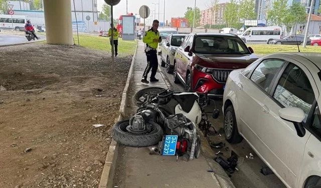 Motosikletli trafik polisi trafik kazası sonucu şehit oldu