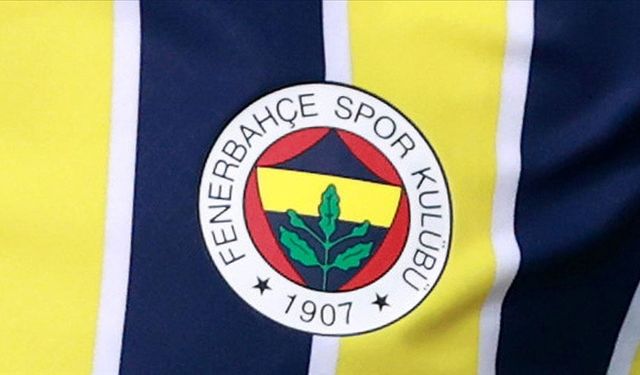 Fenerbahçe Duyurdu: Yıldız futbolcu İstanbul’a geliyor!