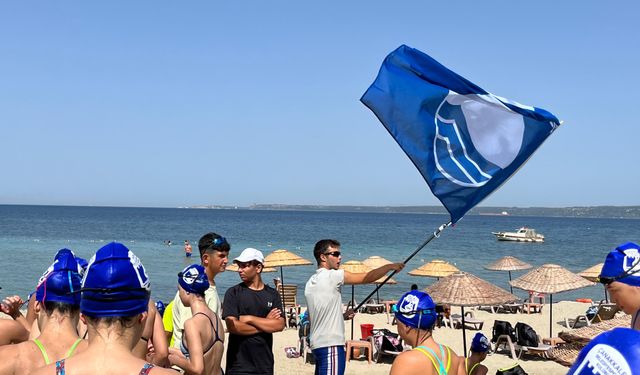 Çanakkale'de halk plajlarına mavi bayrak asıldı