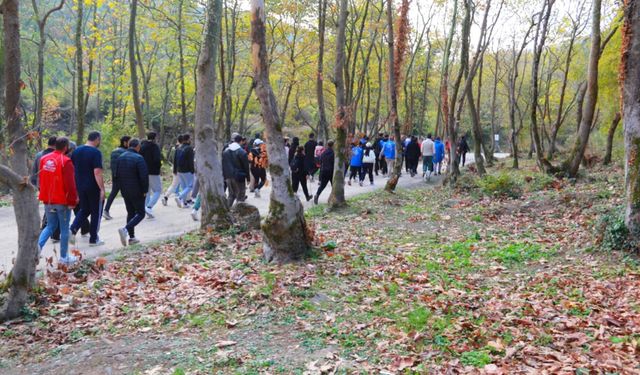 Cumhuriyet’in 101. Yılında Biga’da Doğa Yürüyüşü…