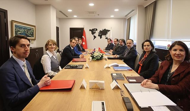 Türkiye ile İngiltere arasında Suriye konulu istişareler yapıldı