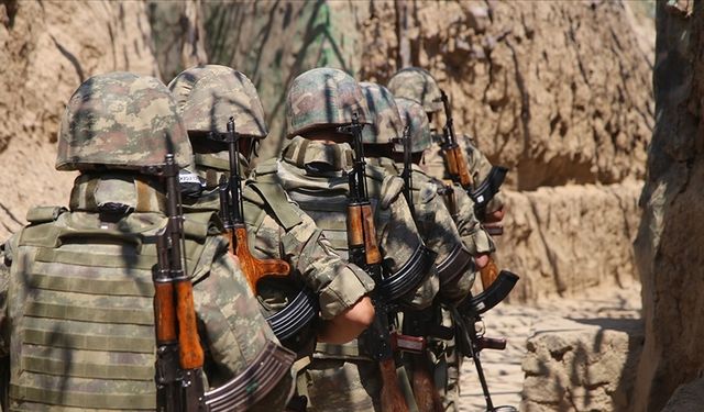 Ermenistan, Azerbaycan mevzilerine ateş açtı