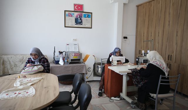 Çanakkaleli kadınlar yöresel lezzetleri turizm sektörüne sunuyor