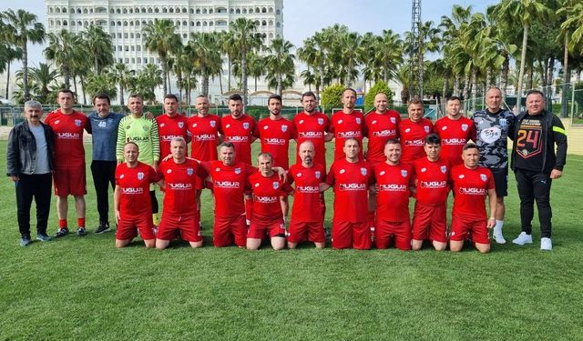 Biga Veteranlar Antalya’da esti geçti!