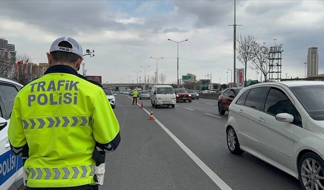 İstanbul'da yarın bazı yollar trafiğe kapatılacak