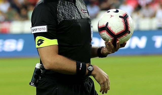 Süper Lig'de yarın oynanacak maçların hakemleri belli oldu