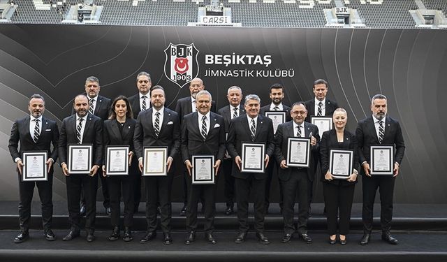Adalı ve yönetimi, mazbatalarını aldı