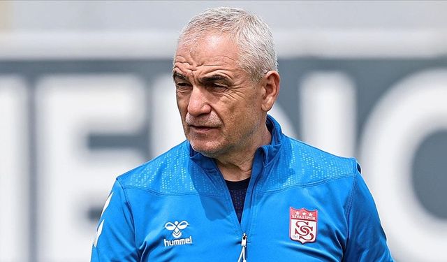 Teknik direktör Rıza Çalımbay, Sivasspor'a veda etti