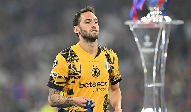 Hakan Çalhanoğlu Şampiyonlar Ligi finalinde tarihe geçti!
