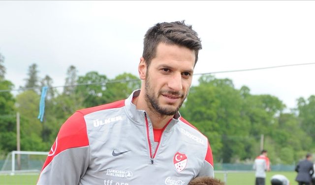 A Milli Futbol Takımı'nın yeni yardımcı antrenörü Hakan Balta oldu