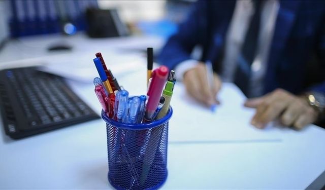 Bazı bakanlık ve kurumlara 2 bin 659 kadro ihdas edildi