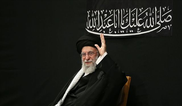 Hamaney, İsrail ile savaşın ardından ilk kez kamuoyu karşısına çıktı