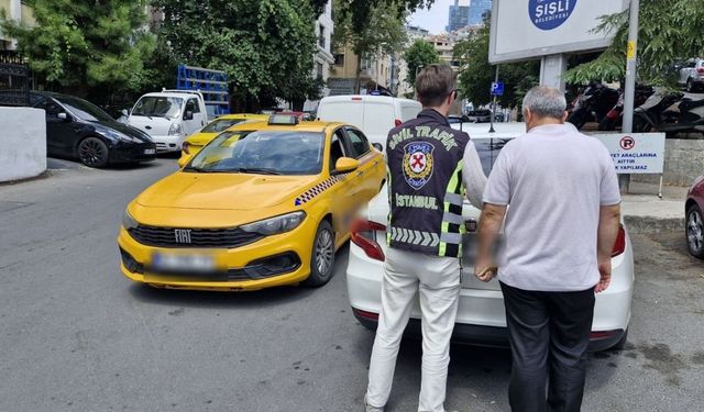 Yolcu seçen taksi sürücüsüne 9 bin 267 lira ceza kesildi