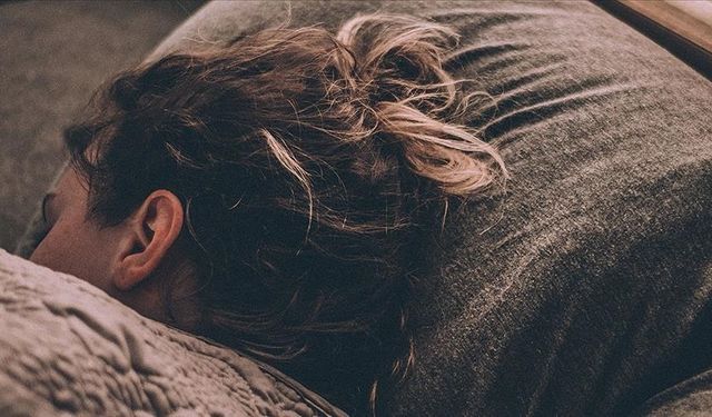 Sıcaklıklar uyku kalitesini yüzde 20 düşürüyor
