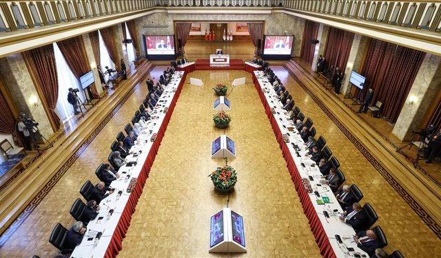 "Terörsüz Türkiye" süreci kapsamında Meclis'teki komisyonun ilk toplantısı yapıldı
