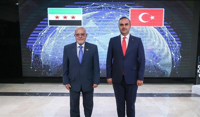 Bakan Kacır, Suriyeli mevkidaşı Muhammed Nidal Eş-Şaar ile görüştü