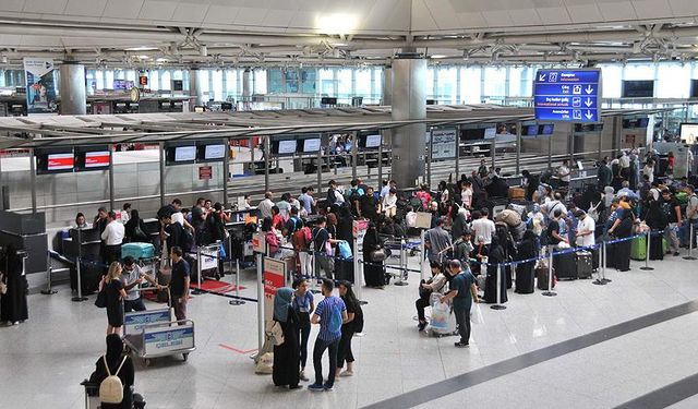 Yılın 7 ayında hava yoluyla 134,9 milyon yolcu seyahat etti