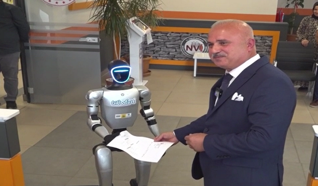 Türkiye'de bir ilk yaşandı robot nüfusa kaydedildi