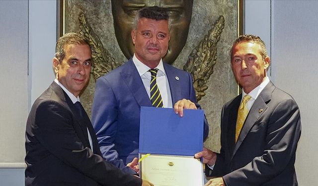 Fenerbahçe Başkanı Sadettin Saran, mazbatasını aldı