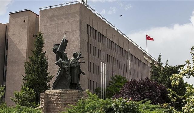Uygunsuz paylaşım yapan 30 şüpheli gözaltına alındı