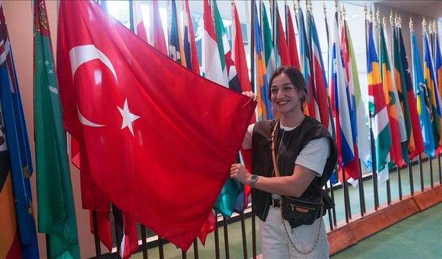 Buse Naz Çakıroğlu zirveye çıktı