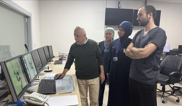 Beynindeki "dev anevrizma"dan kapalı yöntem ameliyatla kurtuldu