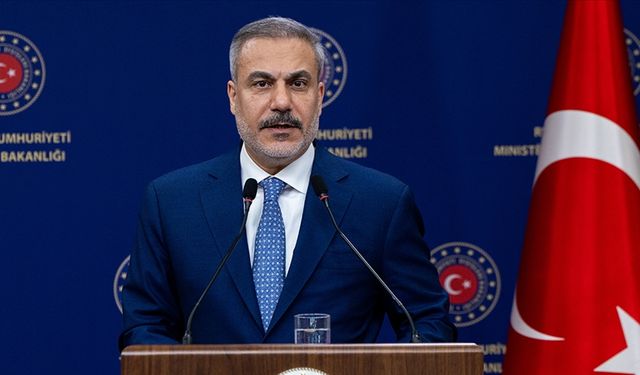 "Gazze'de ateşkesi ihlal etmek ve soykırımı yeniden başlatmak için bahane aramakta"