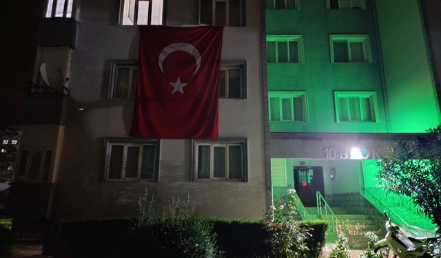 Hava Pilot Binbaşı Serdar Uslu'nun şehadet haberi Bursa'daki anne ve babasına verildi