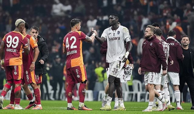 Galatasaray, konuk ettiği takipçisi Trabzonspor ile berabere kaldı