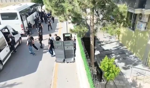 FETÖ’ye Yönelik 45 İlde Operasyon: 67 Şüpheli Tutuklandı