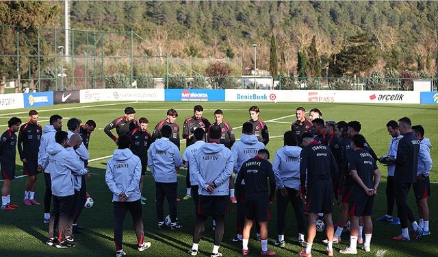 İspanya maçı hazırlıkları başladı