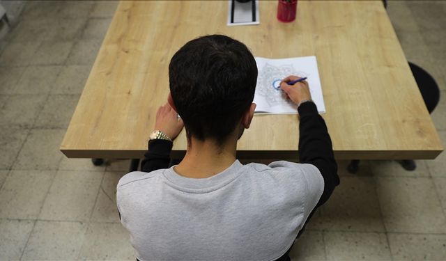 Kumardan Yeşilaydan aldığı destekle kurtuldu