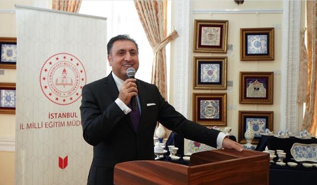 Türkiye Yüzyılı Maarif Modeli'nin eğitim materyali öğretmenlere tanıtıldı