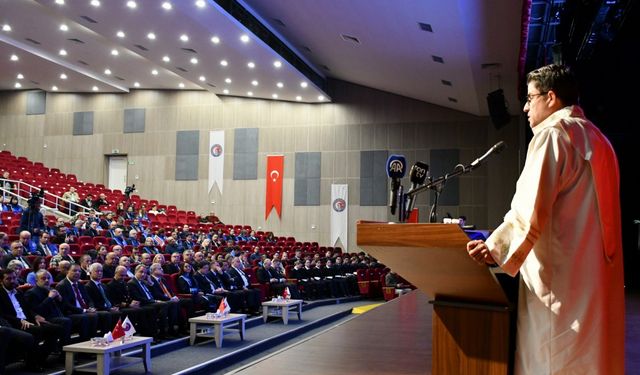 ÇOMÜ 2025–2026 Akademik Yılı Açılış Töreni Gerçekleştirildi