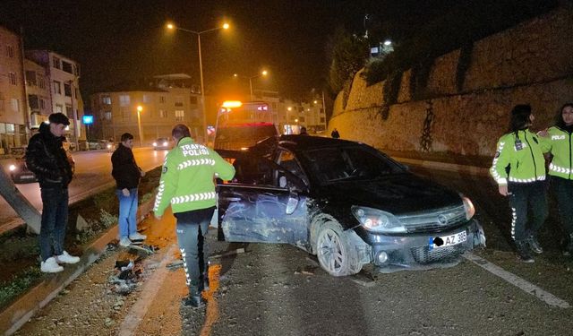 Otomobil takla attı: 3 kişi hastanelik oldu