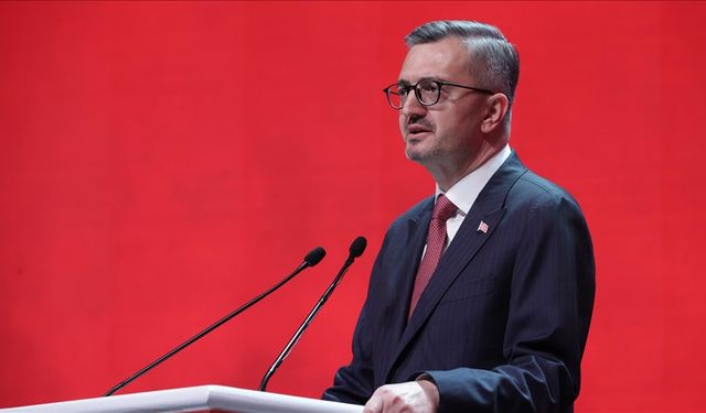 “Biz insana hizmeti en yüce değer sayan bir medeniyetin mirasçılarıyız“