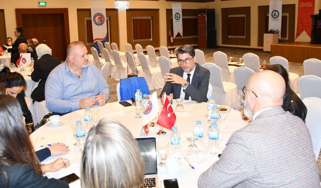 Çanakkale'de Engelli Bireylerin Sorunları Panele Taşındı